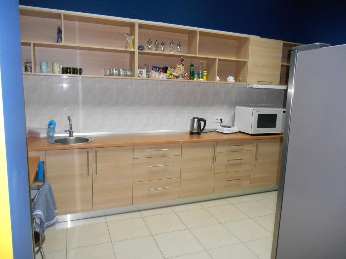 Happy Home Hostel Odessa Extérieur photo